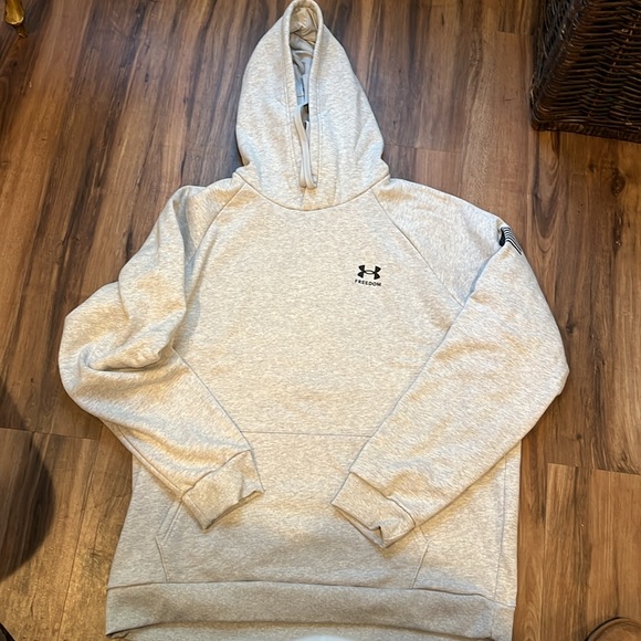 NWT 🇺🇸 Under Armour freedom hoodie - Picture 4 of 6